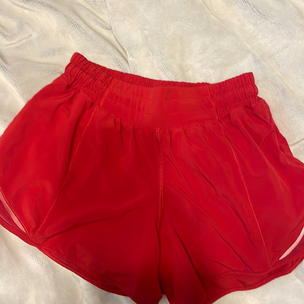 Size 4 tall lululemon red